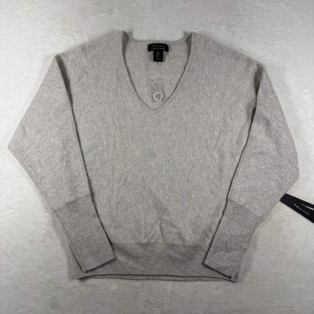Tahari Heather Gray 100% 2-Ply Cashmere V-Neck Sweater Womens M NWT
